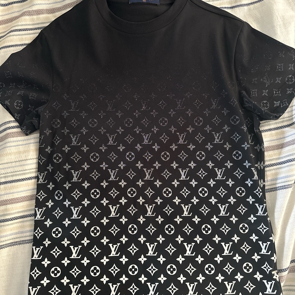 Louis Vuitton LVSE Monogram Gradient T-Shirt